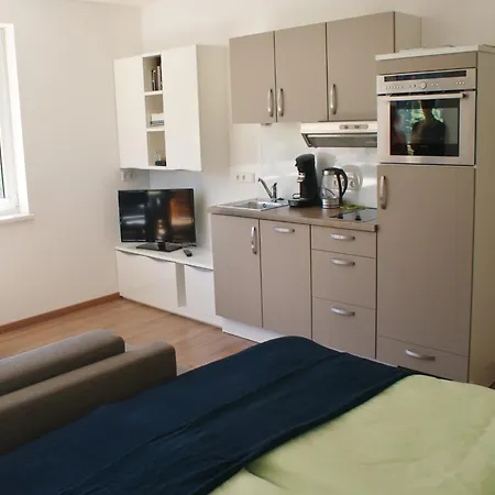 Near Lift & Glacier * カプルーン