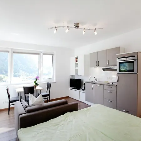 Near Lift & Glacier 公寓 卡普伦