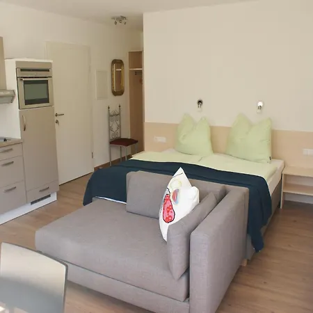 Near Lift & Glacier 卡普伦