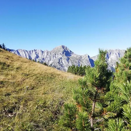 Near Lift & Glacier *